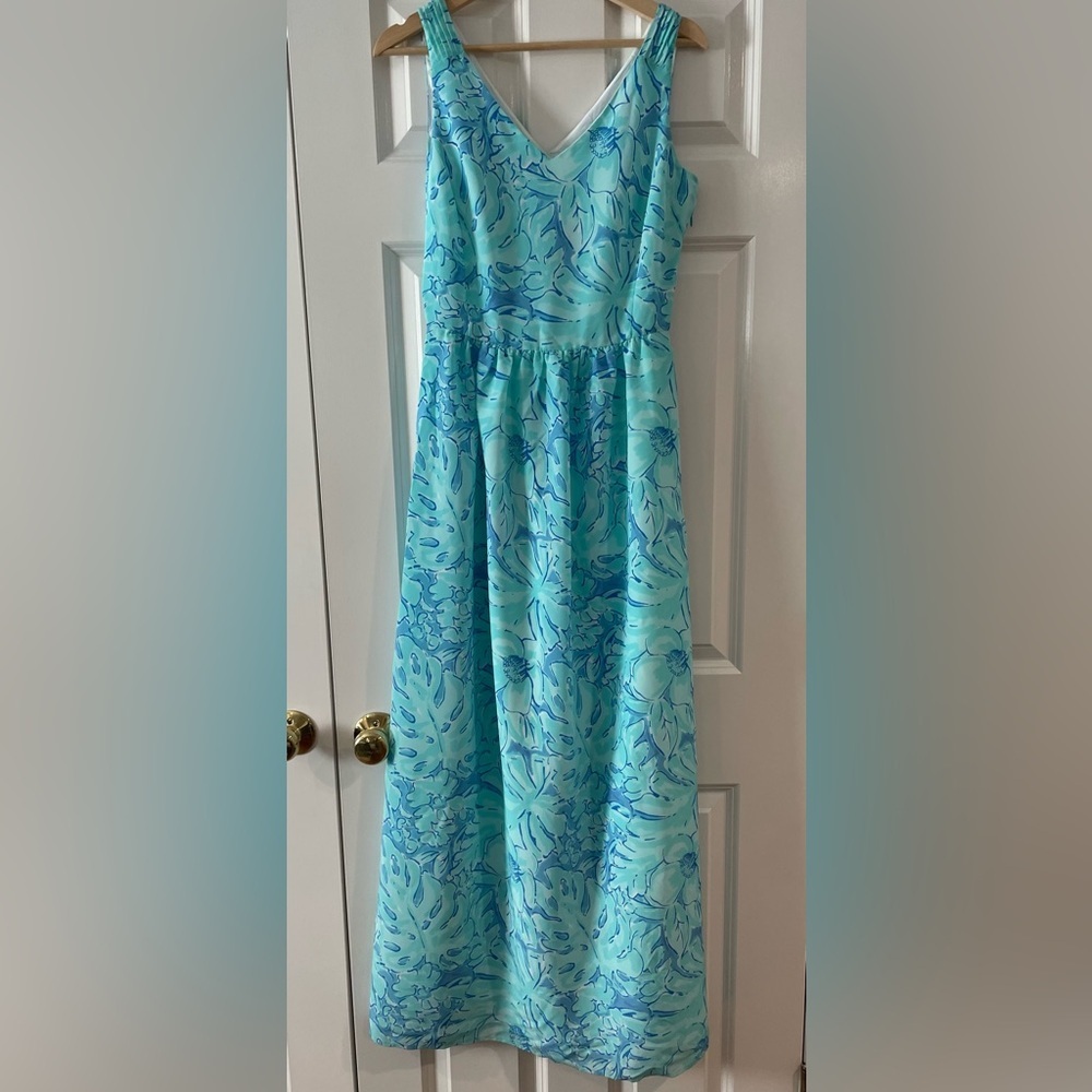 NWT Vineyard Vines Pampanga Maxi Dress in the Capri Blue Palm Leaf Size 2 - Picture 2 of 7